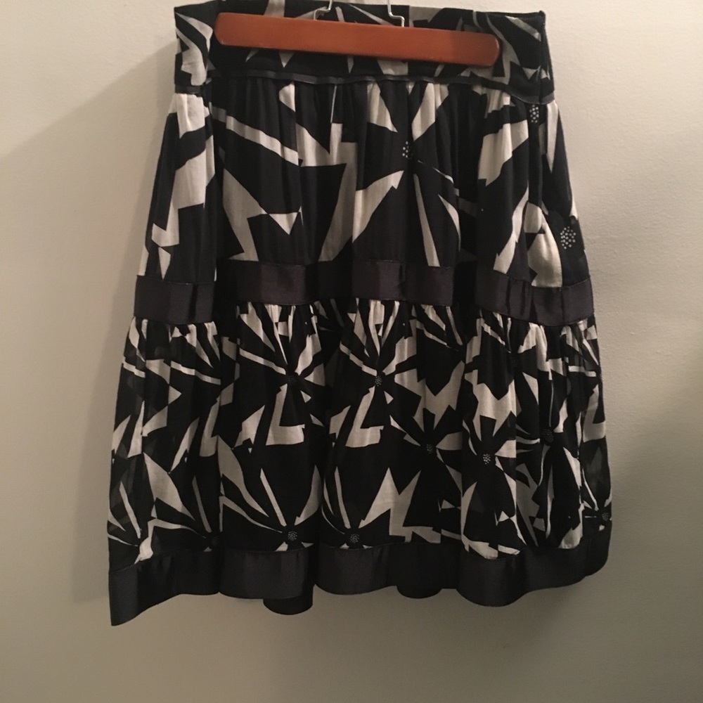 Black and white skirt from Zara size small
